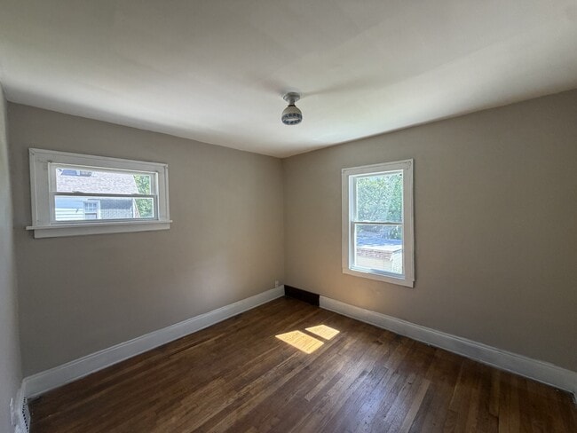 Building Photo - 14300 Darwin Ave