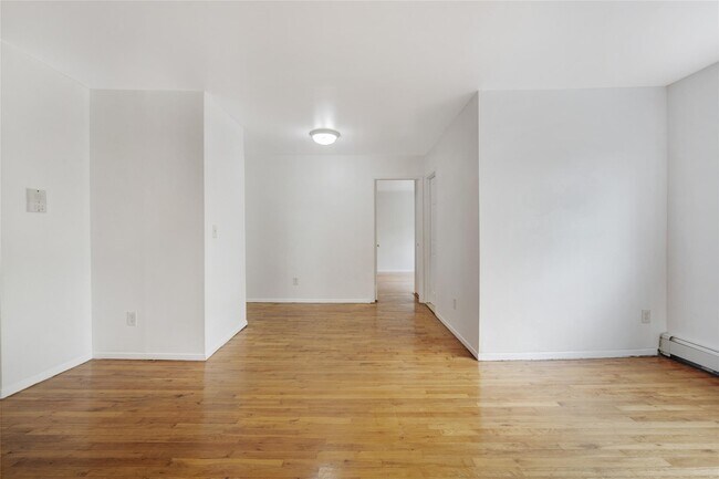 Building Photo - 31 Fero St