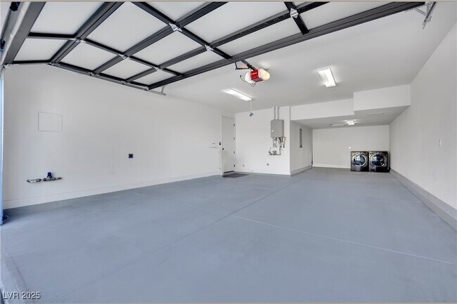 Building Photo - 378 Tranquil Peak Ct