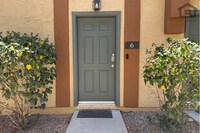 Building Photo - 2Bed/2Bath Furnished Condo in North Chandler! Ready for Immediate Move-In!