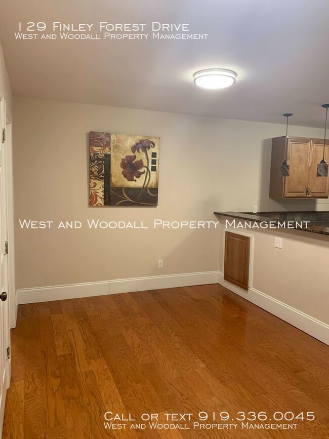 Building Photo - 129 Finley Forest Dr