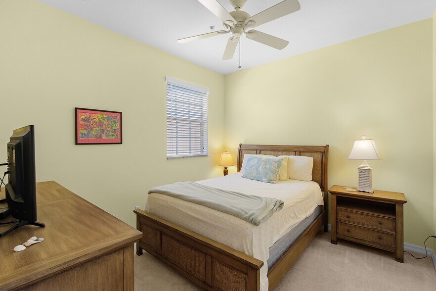Building Photo - 9651 Spanish Moss Way