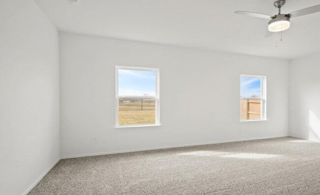 Building Photo - 3008 Emerald Ocean Dr