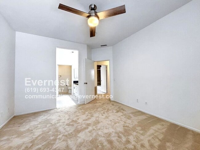Building Photo - Charming 2-Bedroom Condo in Peaceful Sabre...
