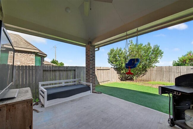 Building Photo - 4821 La Piedra Ln