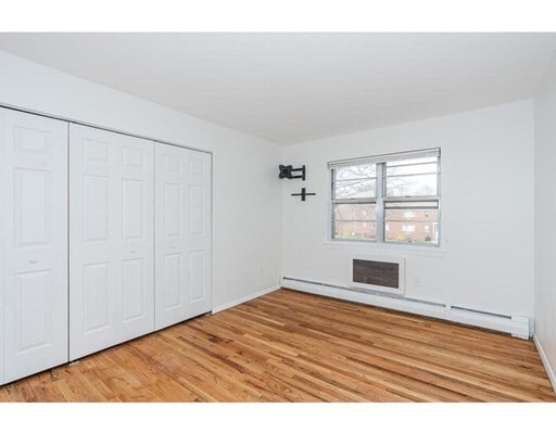 Building Photo - 23 Regency Park Dr