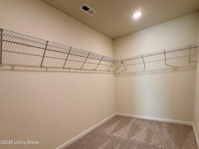 Building Photo - 16901 Aiken Rdg Cir