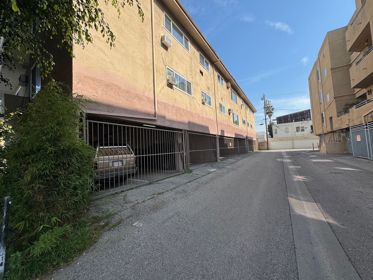 Building Photo - 1138 S Corning St