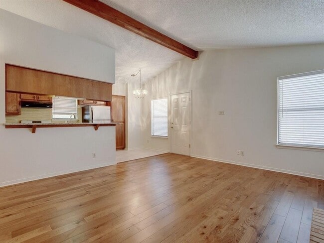 Building Photo - 4703 Rosedale Ave