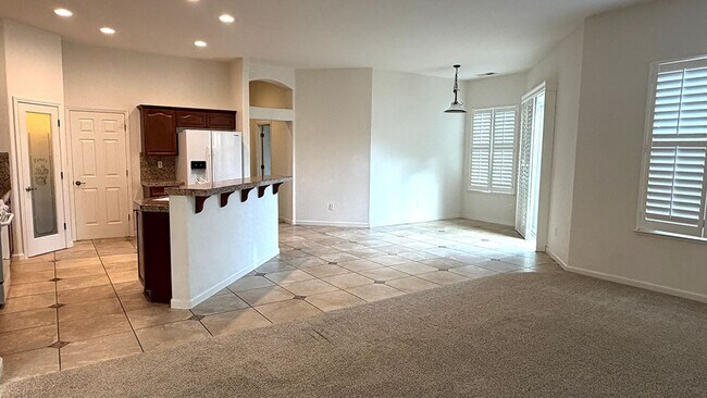 Building Photo - 1635 Murrieta Ct