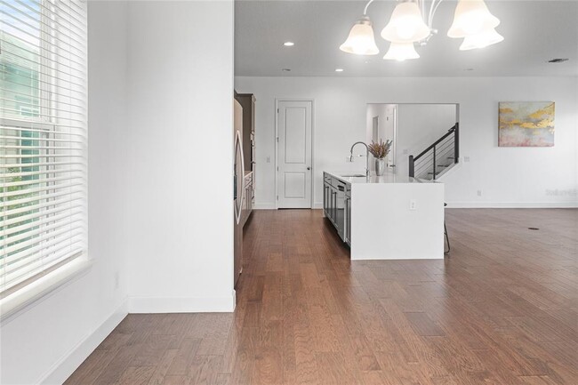 Building Photo - 13402 Stoddart Ave