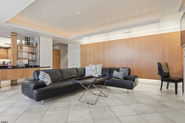 Building Photo - 7701 Atlantic Ave