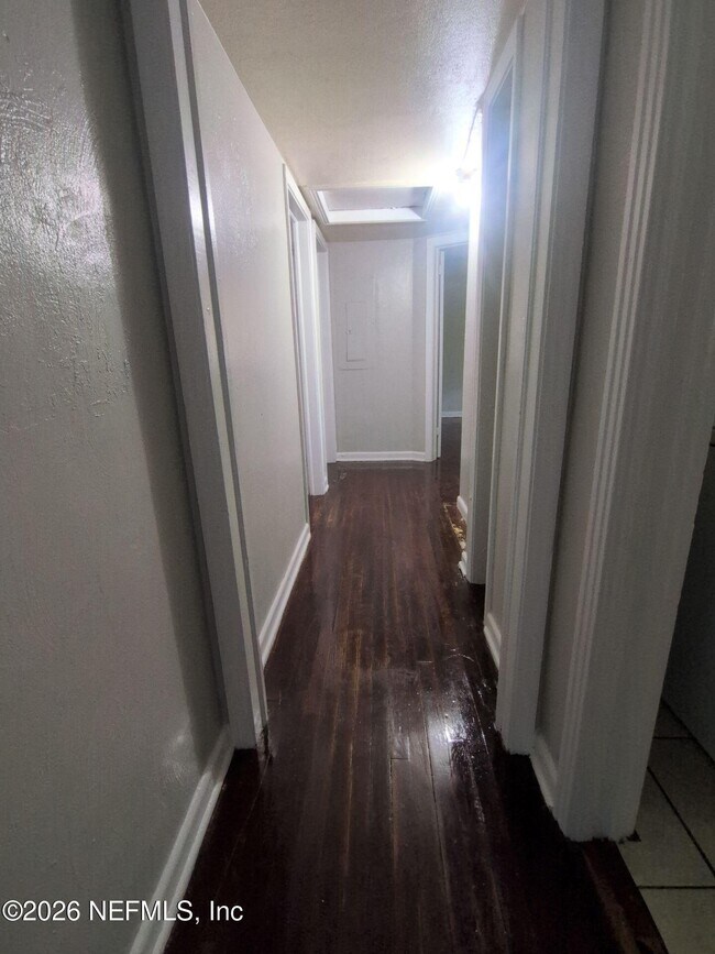 Building Photo - 5440 Calloway Ct