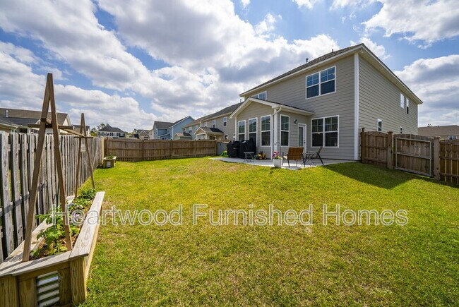 Building Photo - 924 Windchase Wy