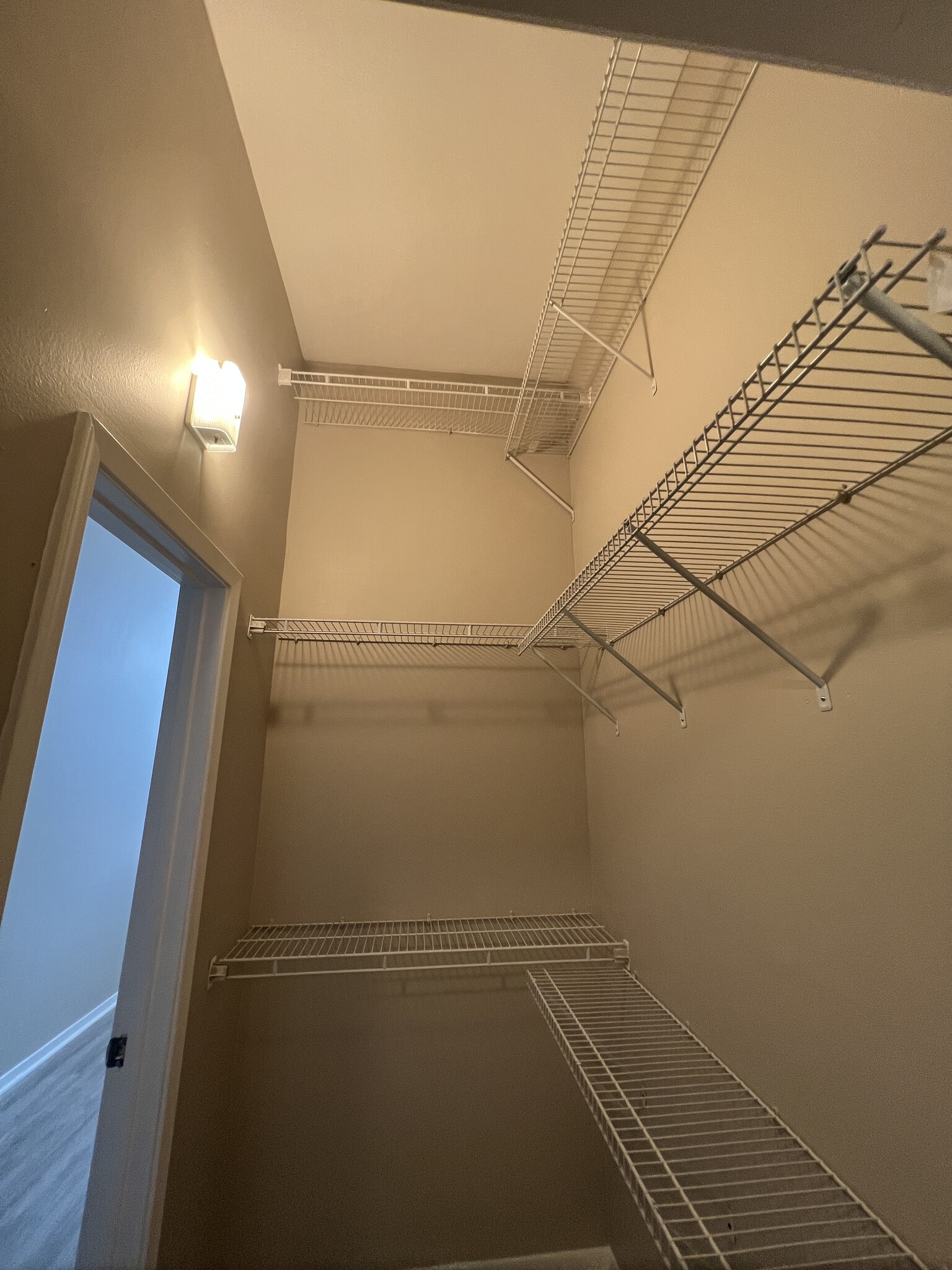 MASTER BEDROOM DOUBLE WIDE DOUBLE HIGH CLOSET - 333 Julia St