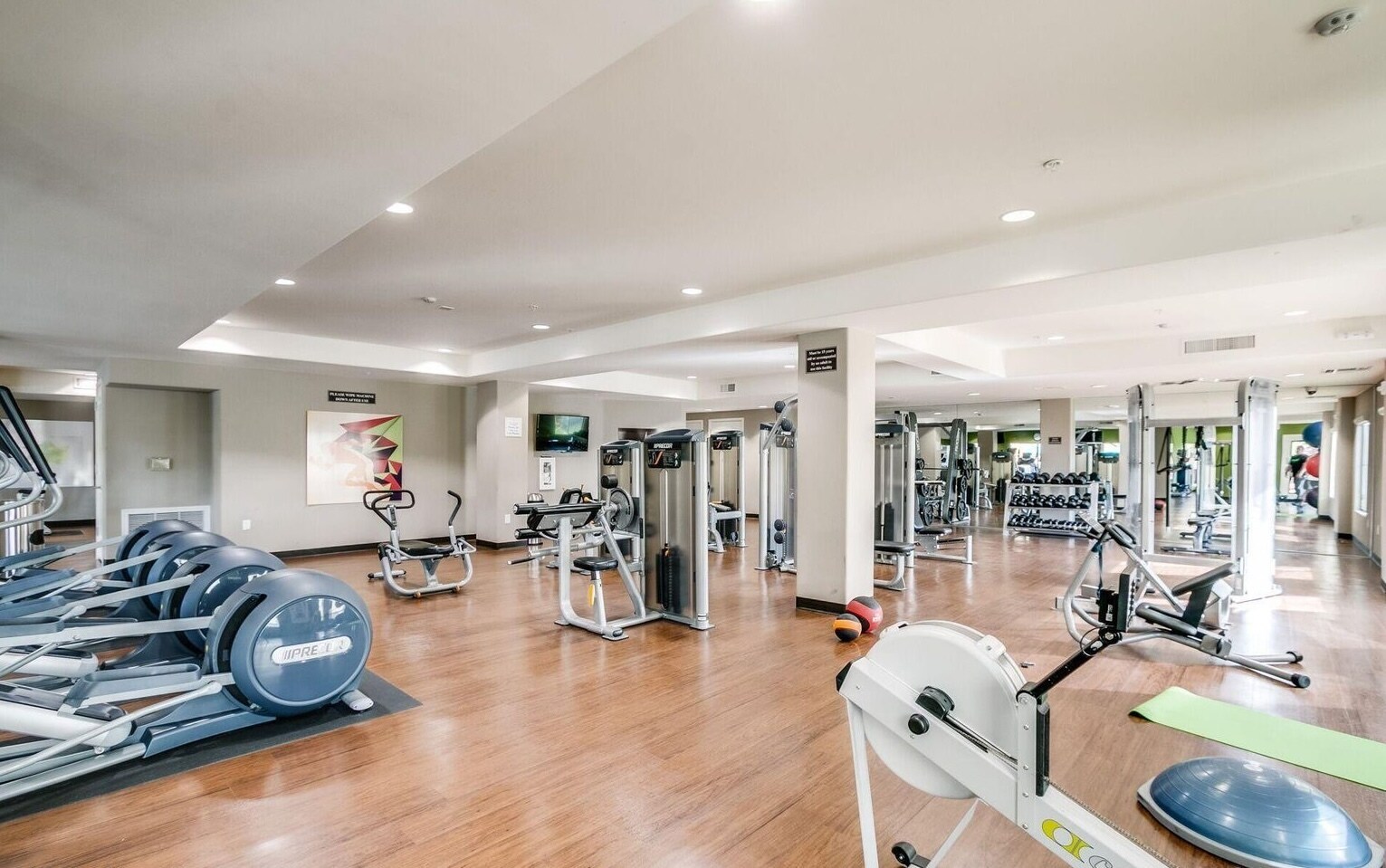 Building Photo - 5450 E Deer Valley Dr