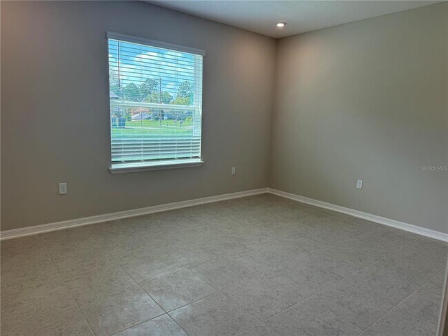 Building Photo - 59 Foster Ln