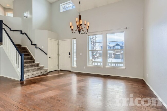 Building Photo - 4565 Larksong Dr