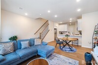 Building Photo - 222 Jessie Pl