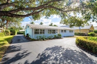 Building Photo - 908 Prosperity Farms Rd