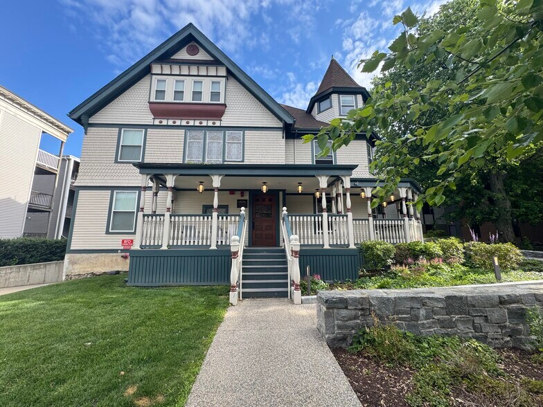 Building Photo - 87 Gardner St