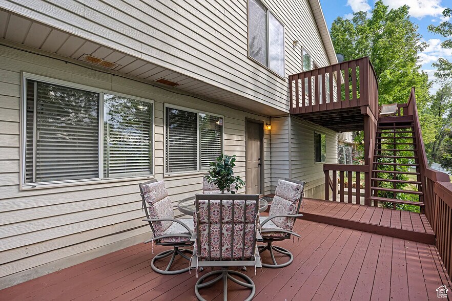 Deck and unit entrance - 11770 S Dry Creek Rd