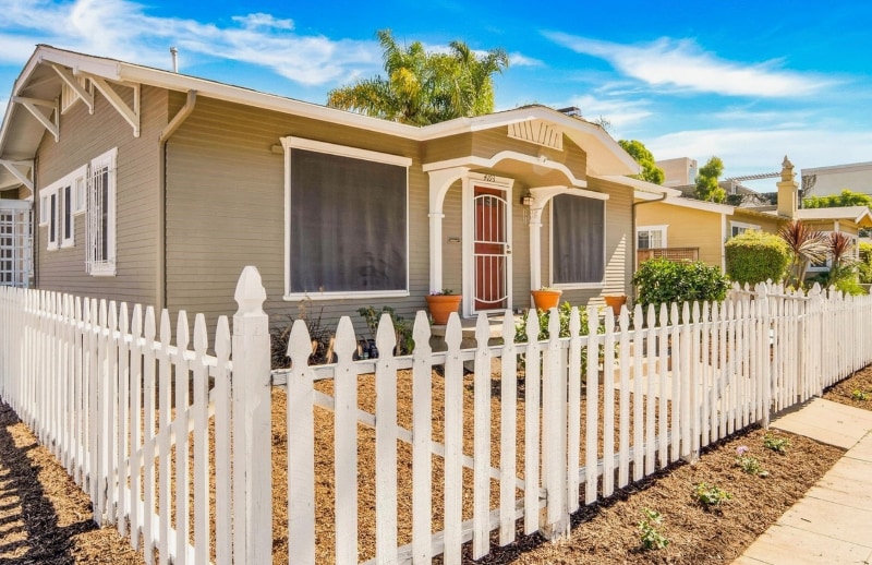 Building Photo - 4193 Fourth Ave