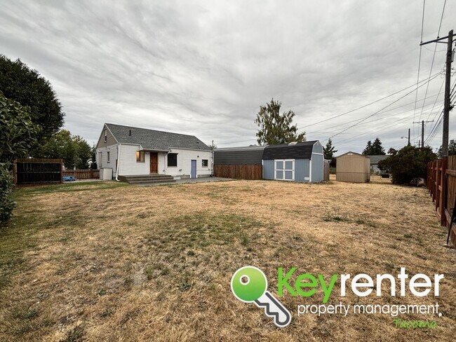 Building Photo - Charming 3 Bedroom Home for Rent in South ...