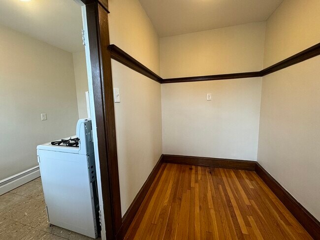 Building Photo - 29 Broadway