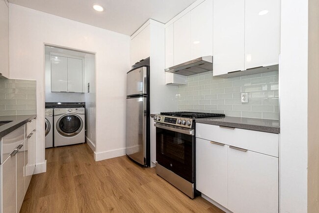 Building Photo - Keystone