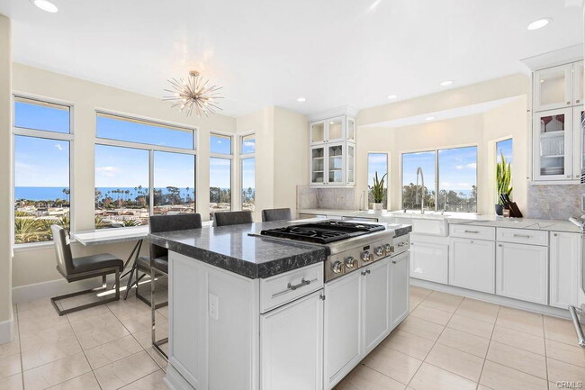 Building Photo - 25352 Village Rd