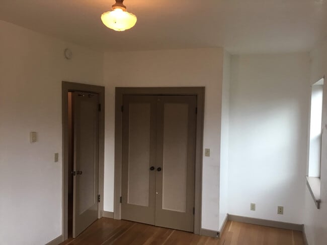 Building Photo - 3 Bedroom Duplex in Whiteaker Neighborhood