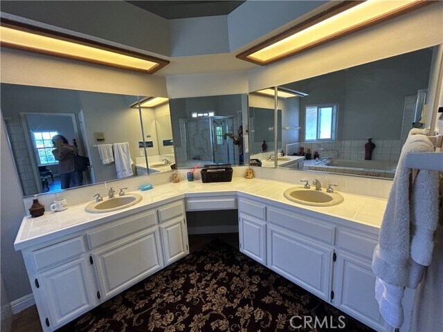 Building Photo - 14 Vicksburg