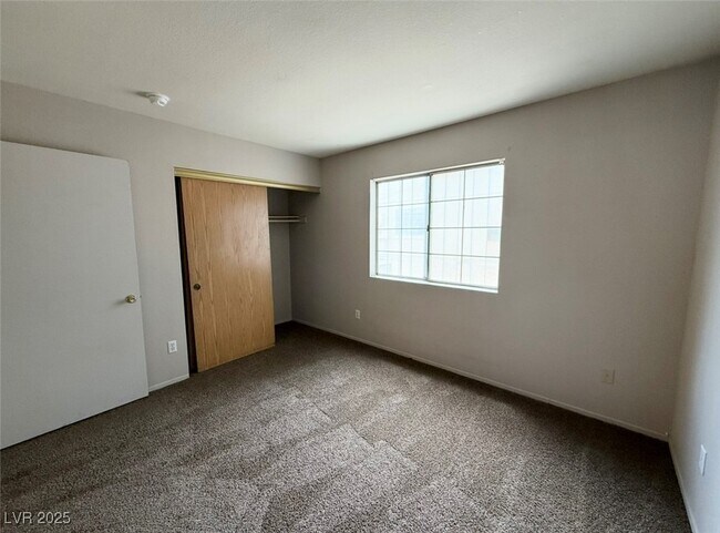 Building Photo - 4672 Krissylouise Way