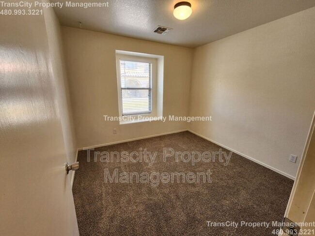 Building Photo - 5854 E Harmony Ave