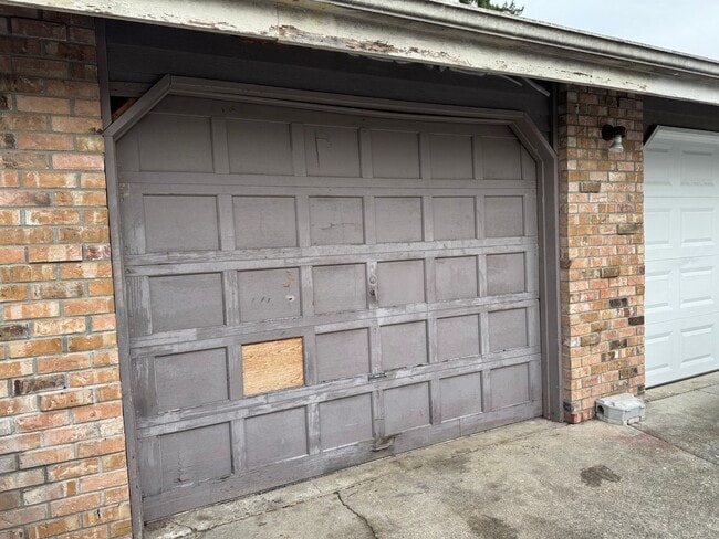 Building Photo - 306 S 20th St