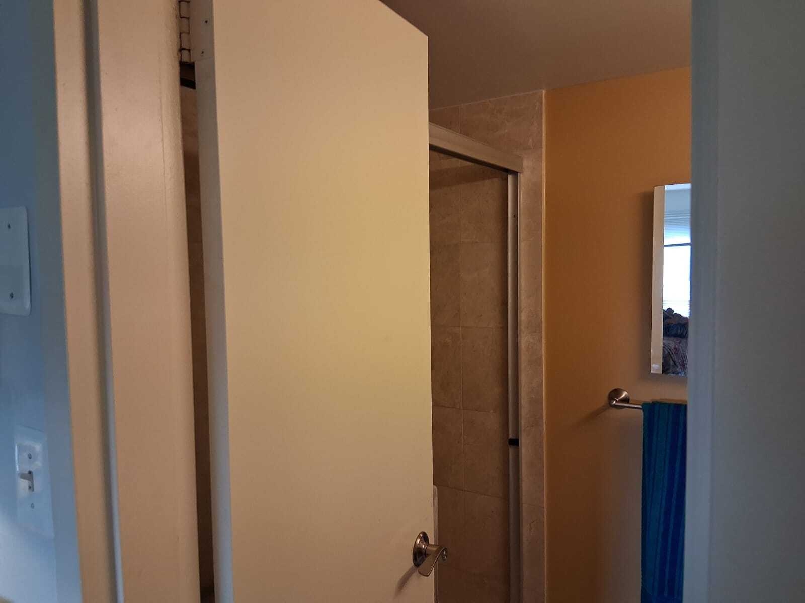 Main Bedroom Bath - 7333 New Hampshire Ave