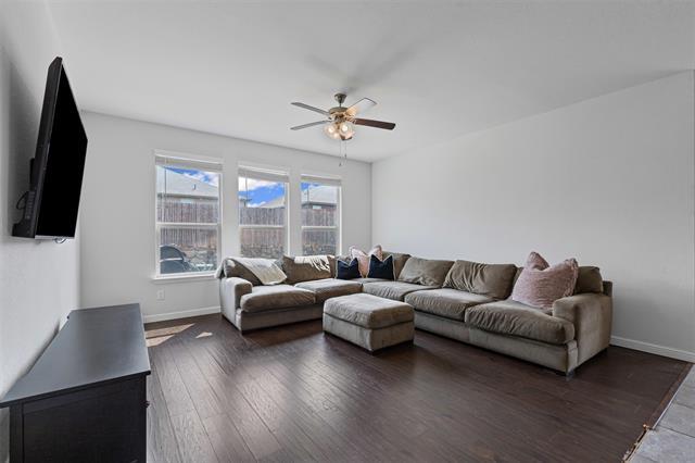 Building Photo - 1207 Burlingame Dr