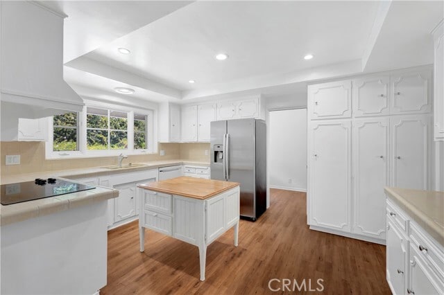 Building Photo - 3031 Anacapa Pl