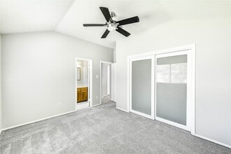 Building Photo - 5207 Beaverhill Dr