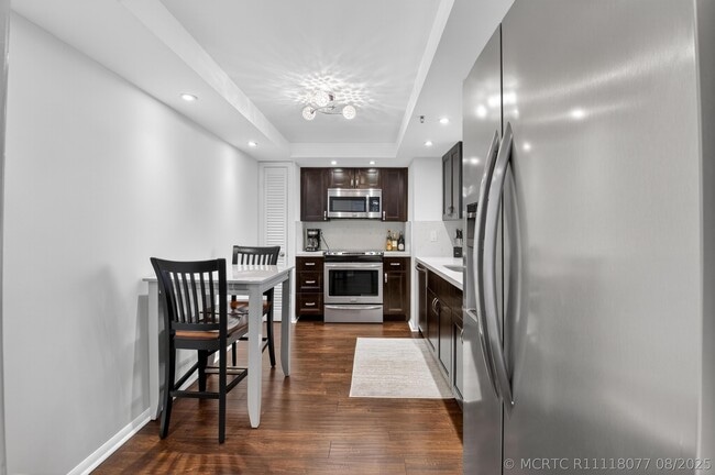 Building Photo - 4750 S Ocean Blvd