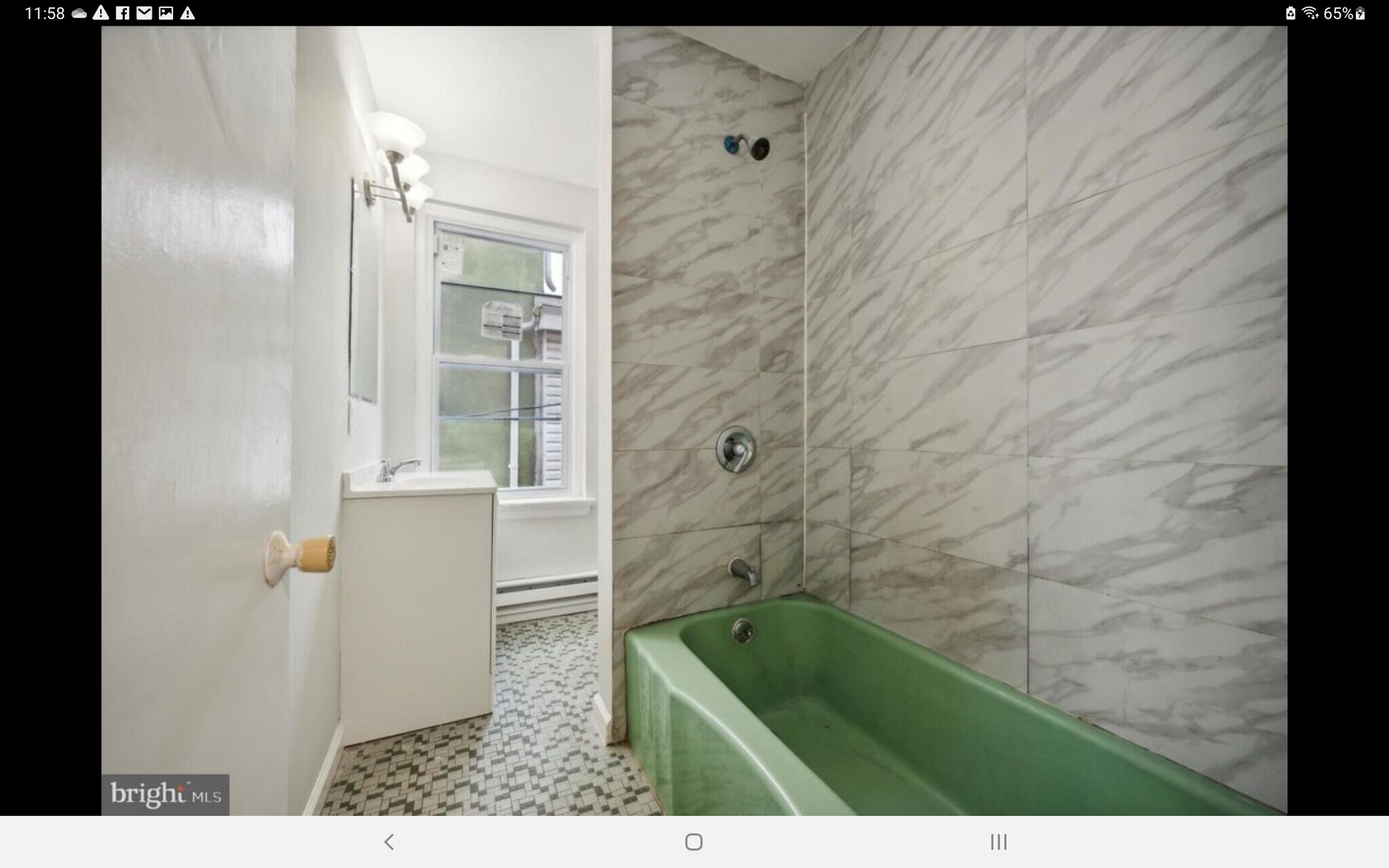 Bathroom - 627 George St