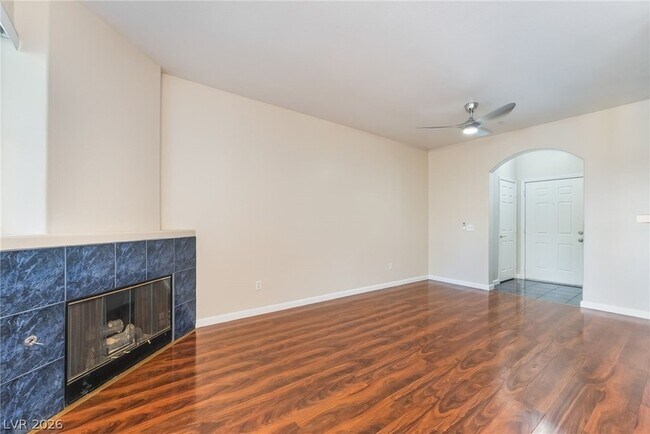 Building Photo - 7103 S Durango Dr