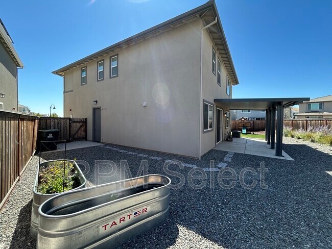 Building Photo - 5762 Caprice Ct
