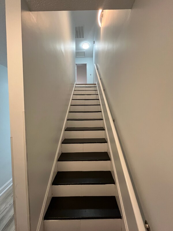 Building Photo - 1012 Possum Trot Rd