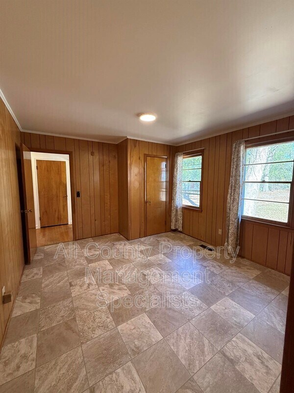 Building Photo - 1255 Robert Dinkins Rd