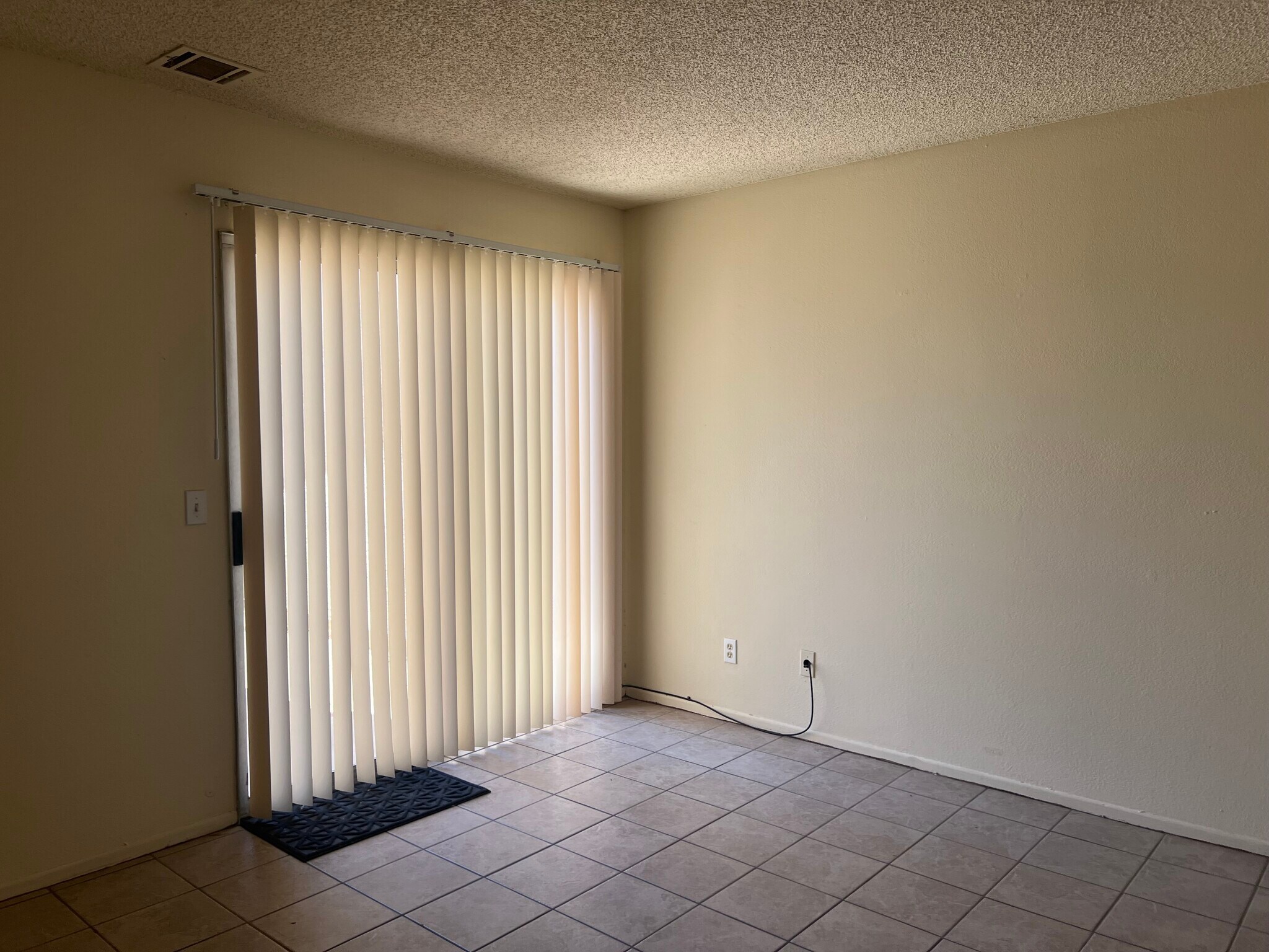 Bedroom - 15597 Tonekai Rd