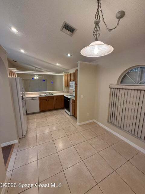 Building Photo - 3022 Pebble Creek St