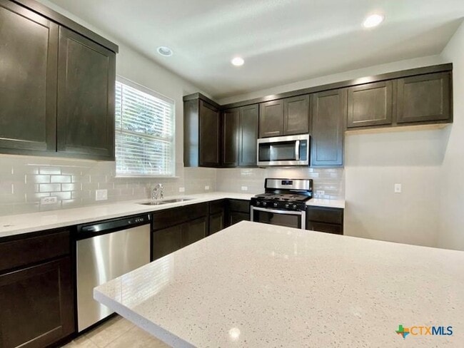 Building Photo - 2309 Pecan Island Dr