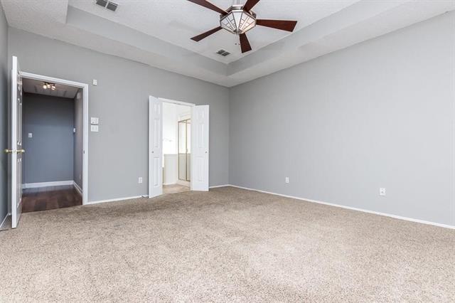 Building Photo - 9401 Meyers Canyon Dr